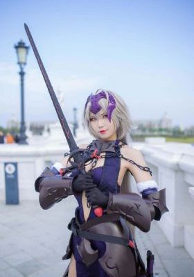 裸尸奇案